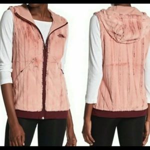 CLEAR OUT!💃The NorthFace Furlander Vest